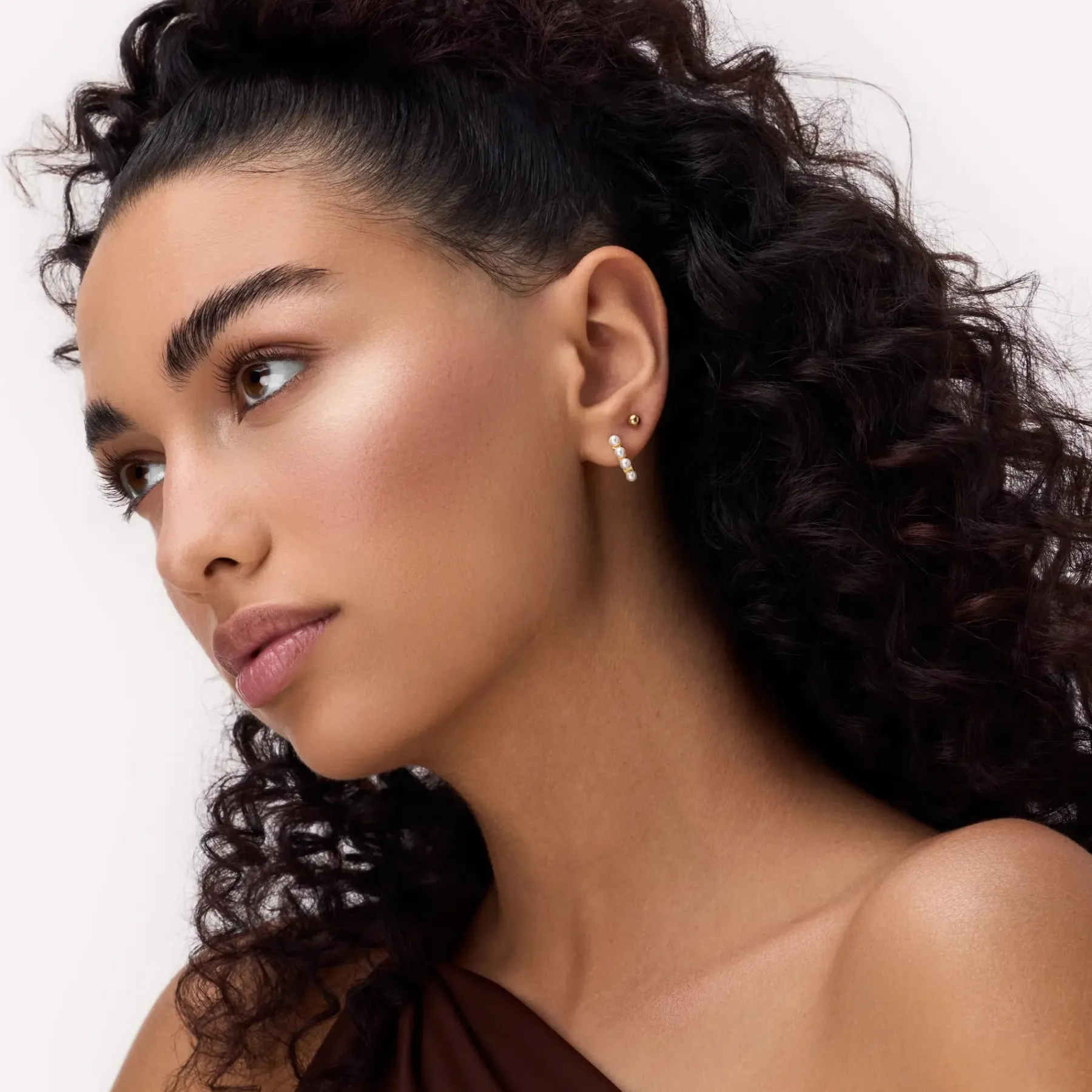 New Aura Glam Bouncy Highlighter 010 Moonlit Sand Highlighter