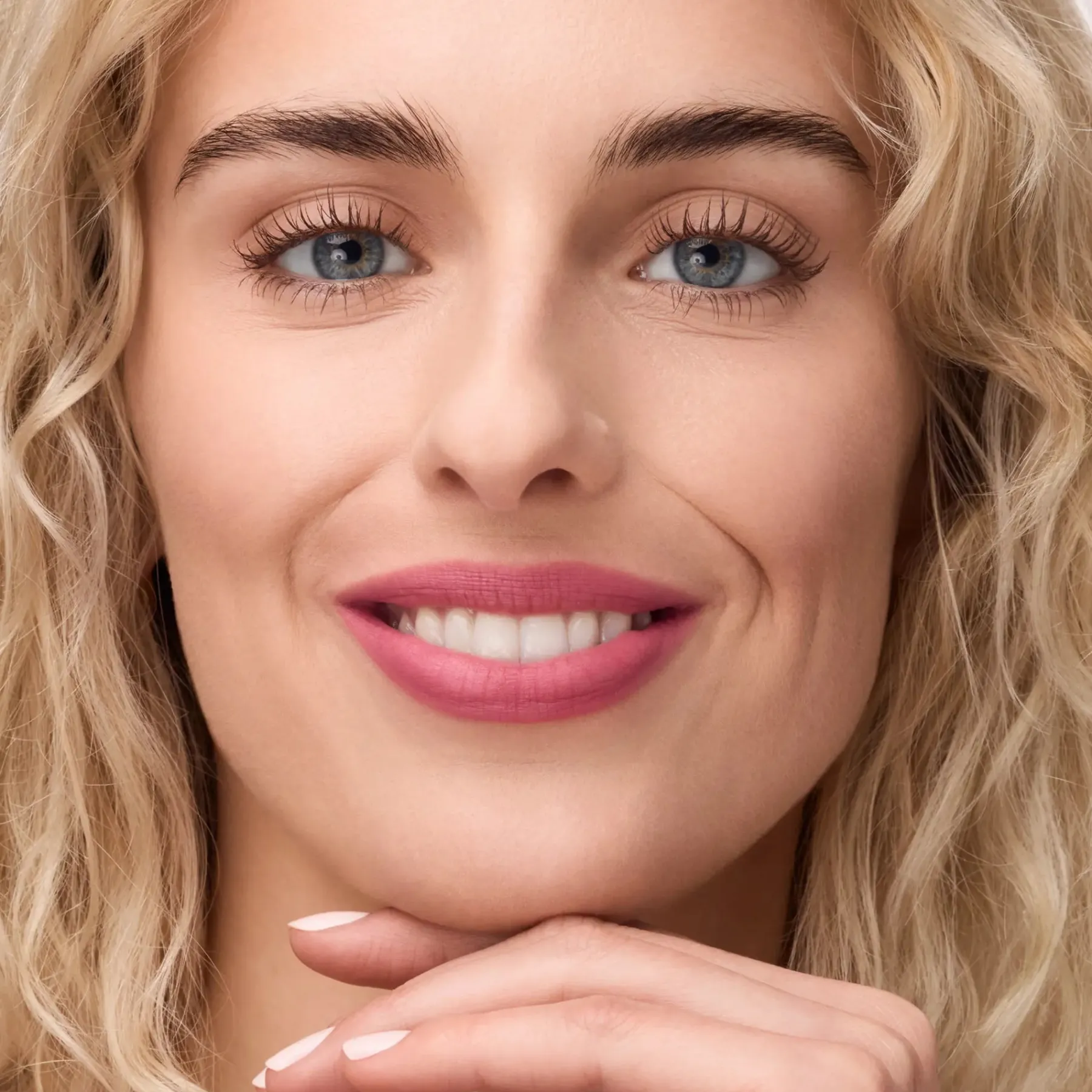 Discount Blur-Real Matte Lipstick 010 Blur Me Baby Lippenstift