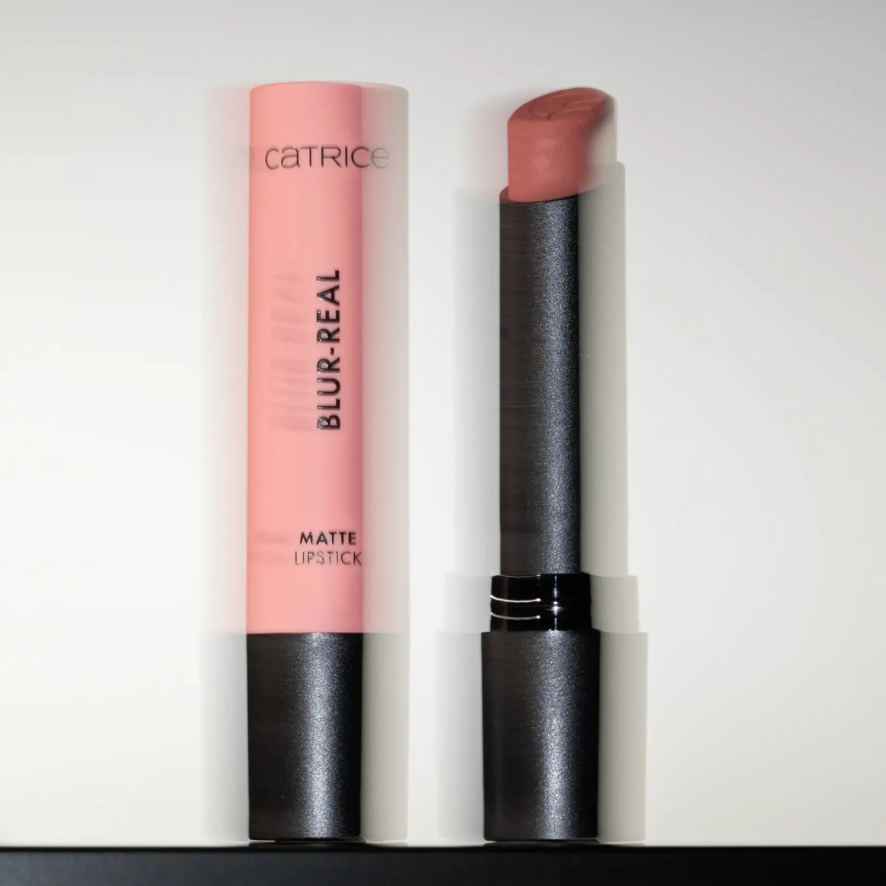 Online Blur-Real Matte Lipstick 040 Muted Romance Lippenstift