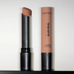 Outlet Blur-Real Matte Lipstick 030 Whisper Nude Lippenstift