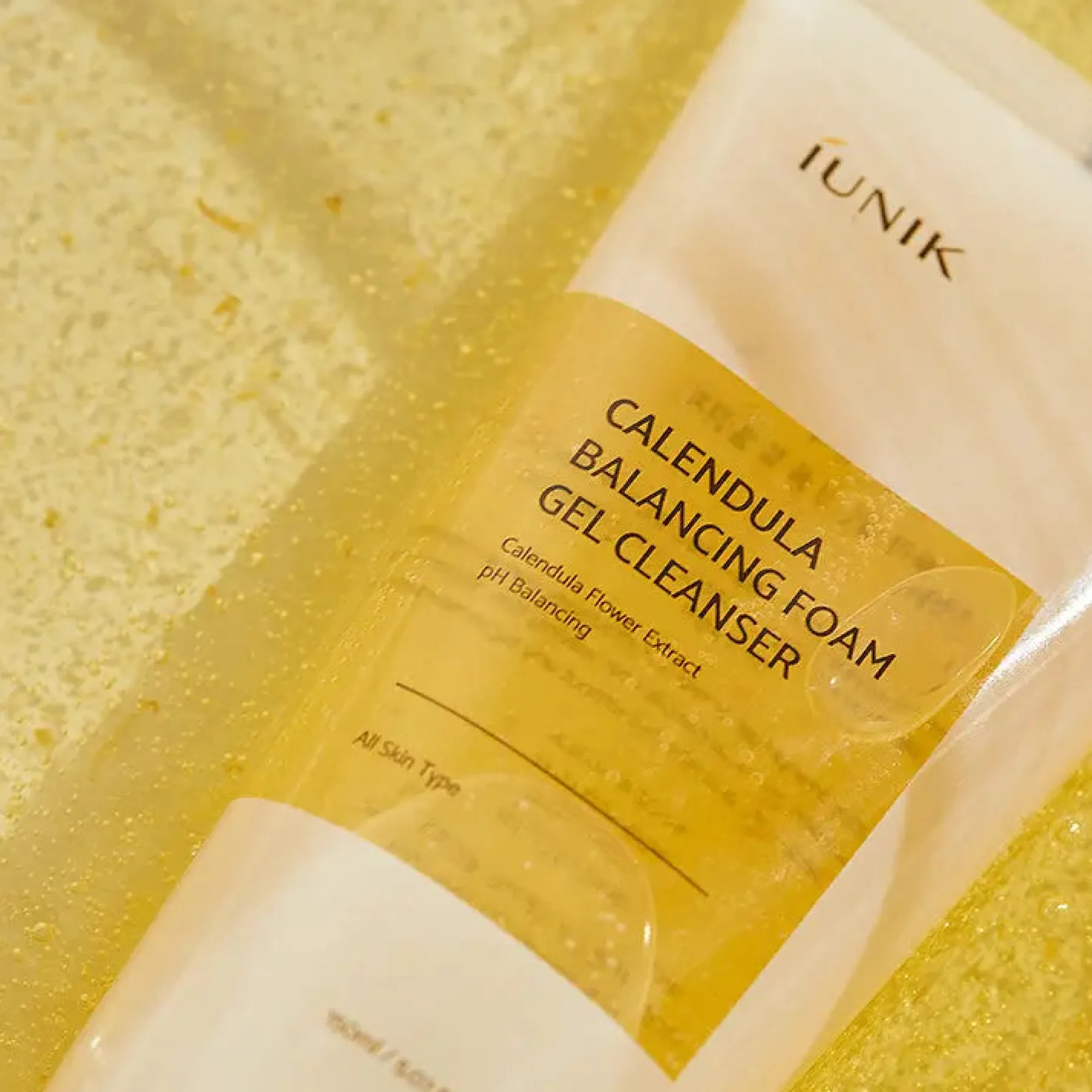 New Calendula Balancing Foam Gel Cleanser Vegan Pflege|Reinigungsmittel