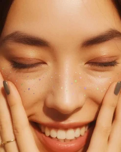 Best Candy Heart Speckles Face Jewels