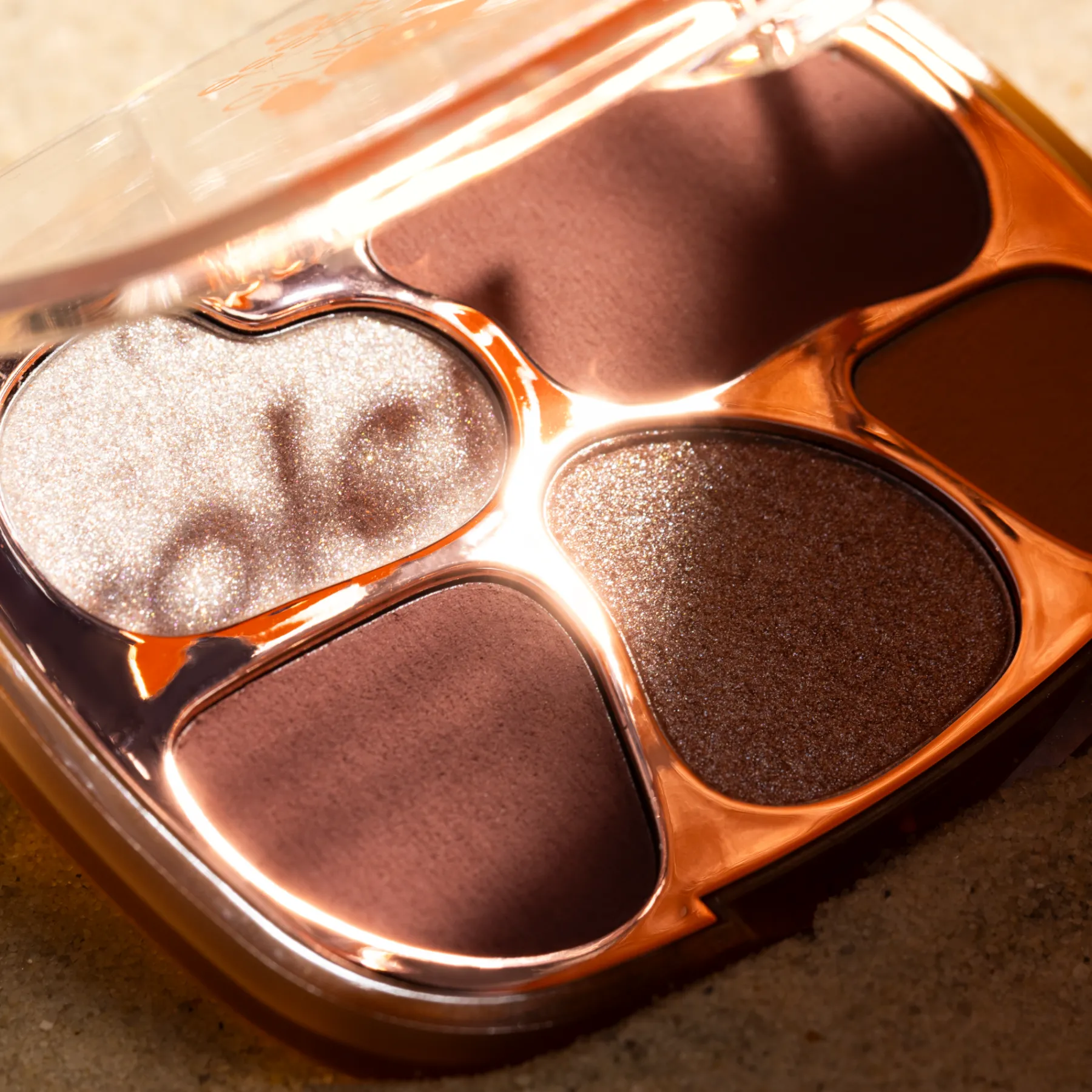 Best Club Soleil Eyeshadow Palette 01 Soleil? Say no more! Lidschatten|Vegane Lidschatten