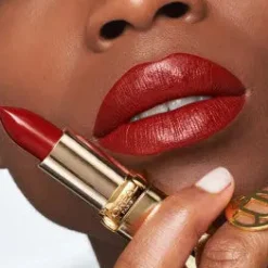 New Color Riche Satin Lipstick 300 Le Rouge Paris Lippenstift