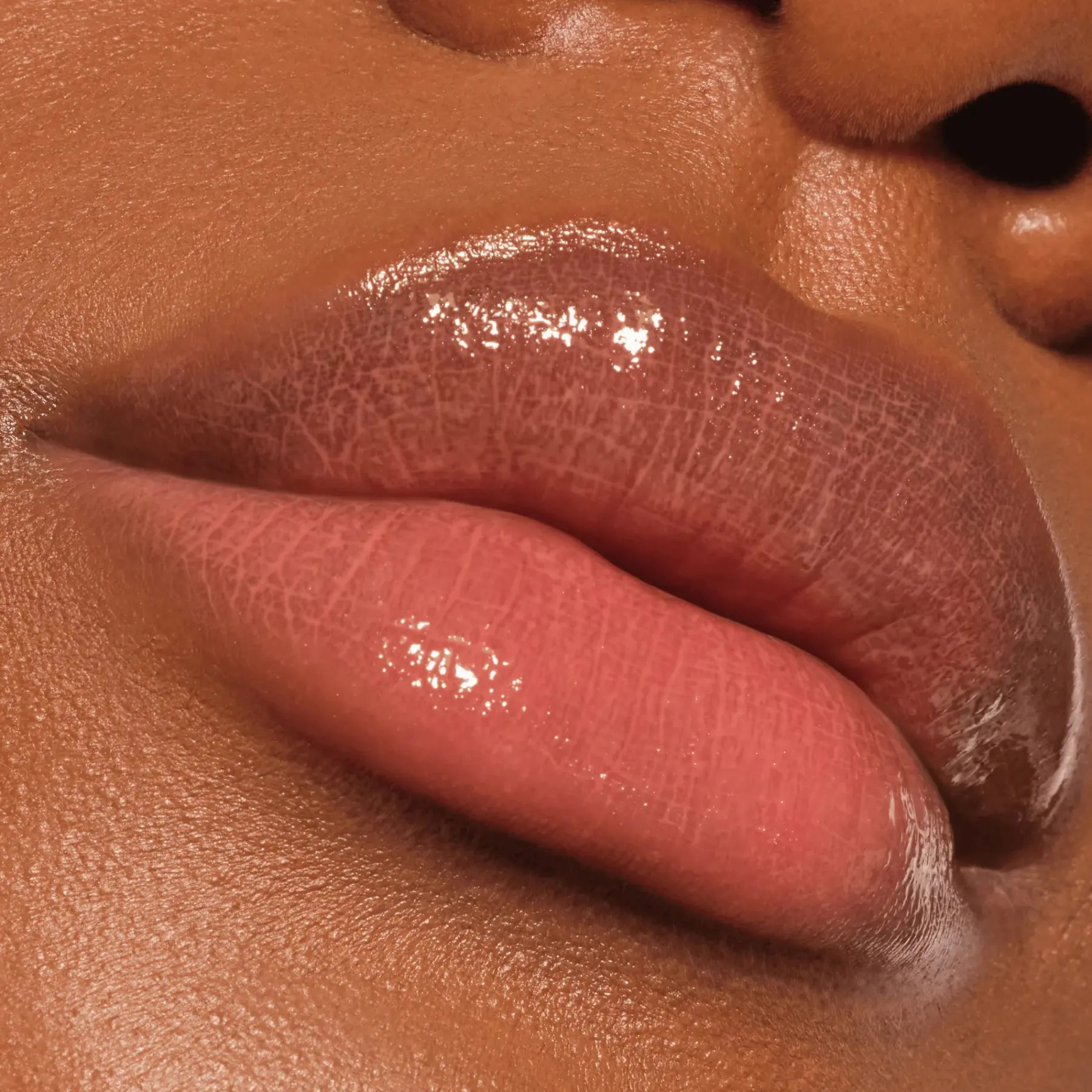 Hot Colour Cushion Juicy Lip Oil 010 Bae Watch Lipgloss|Lippen Öl