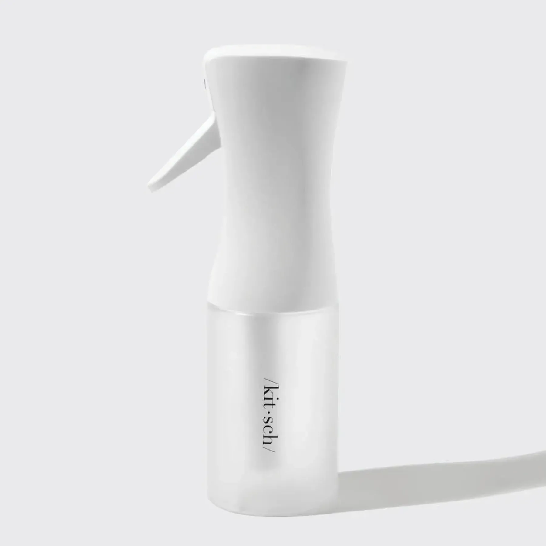 Outlet Continuous Spray White Curly & Coily Accessories