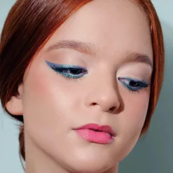 Hot Eyeliner Drama Queen Eyeliner