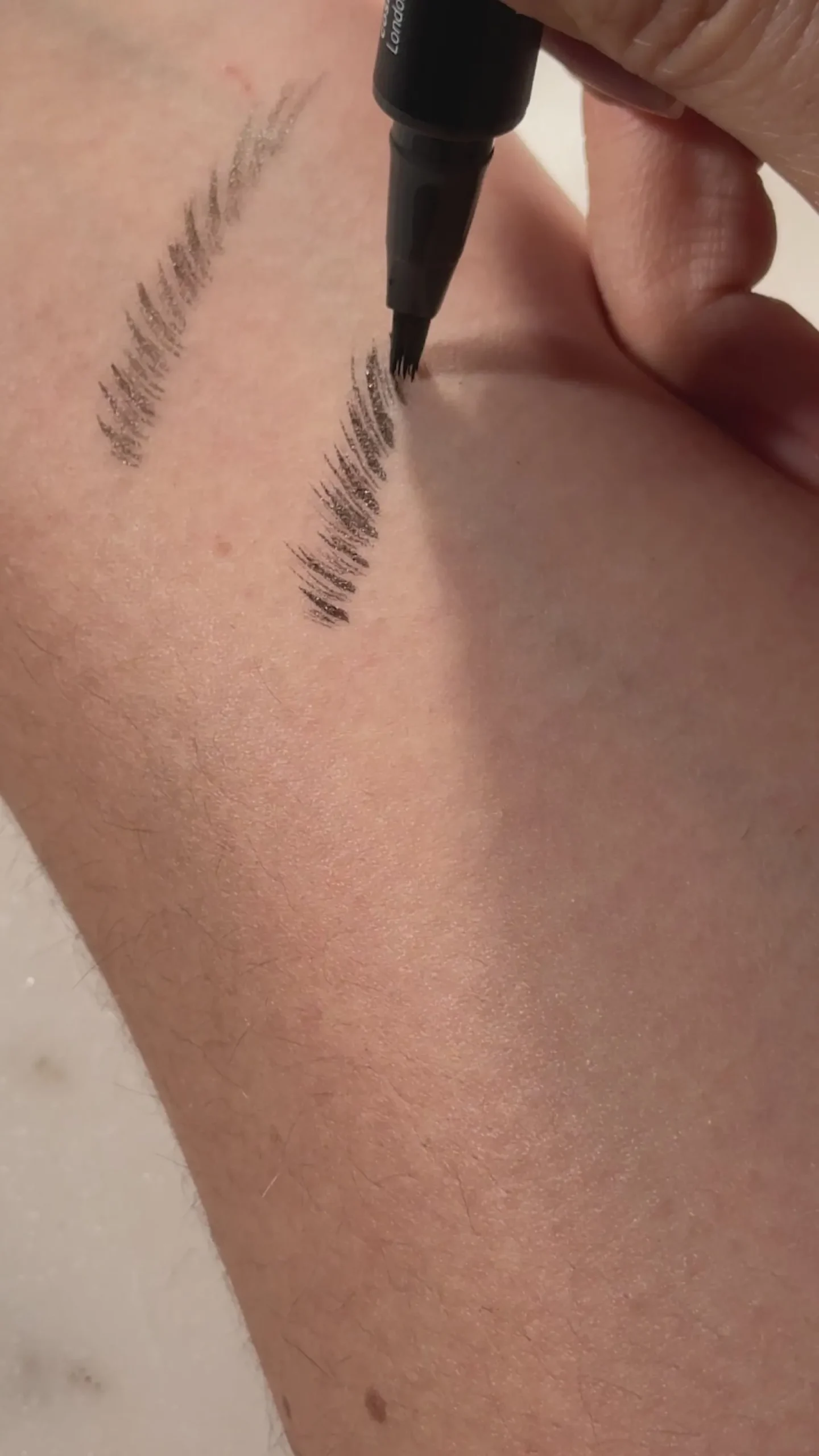 Feather Brow Filler Waterproof Vegane Augenbrauen Produkten|Augenbrauen