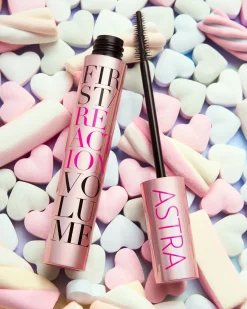 First Reaction Volume Mascara Deep Black Mascara