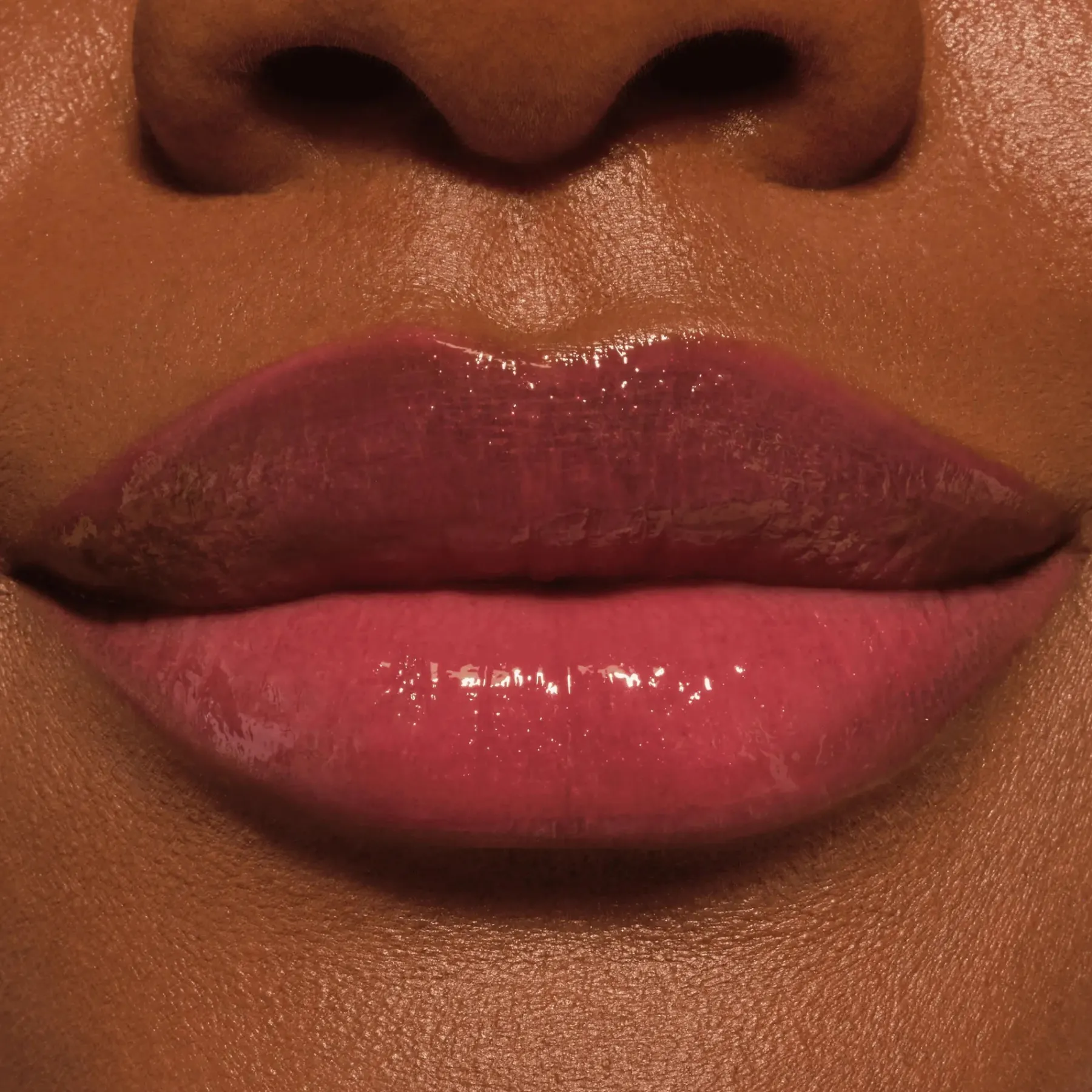 Hot Gloss Obsessed Lip Glaze 040 Pout Of Office Lipgloss|Veganer Lipgloss