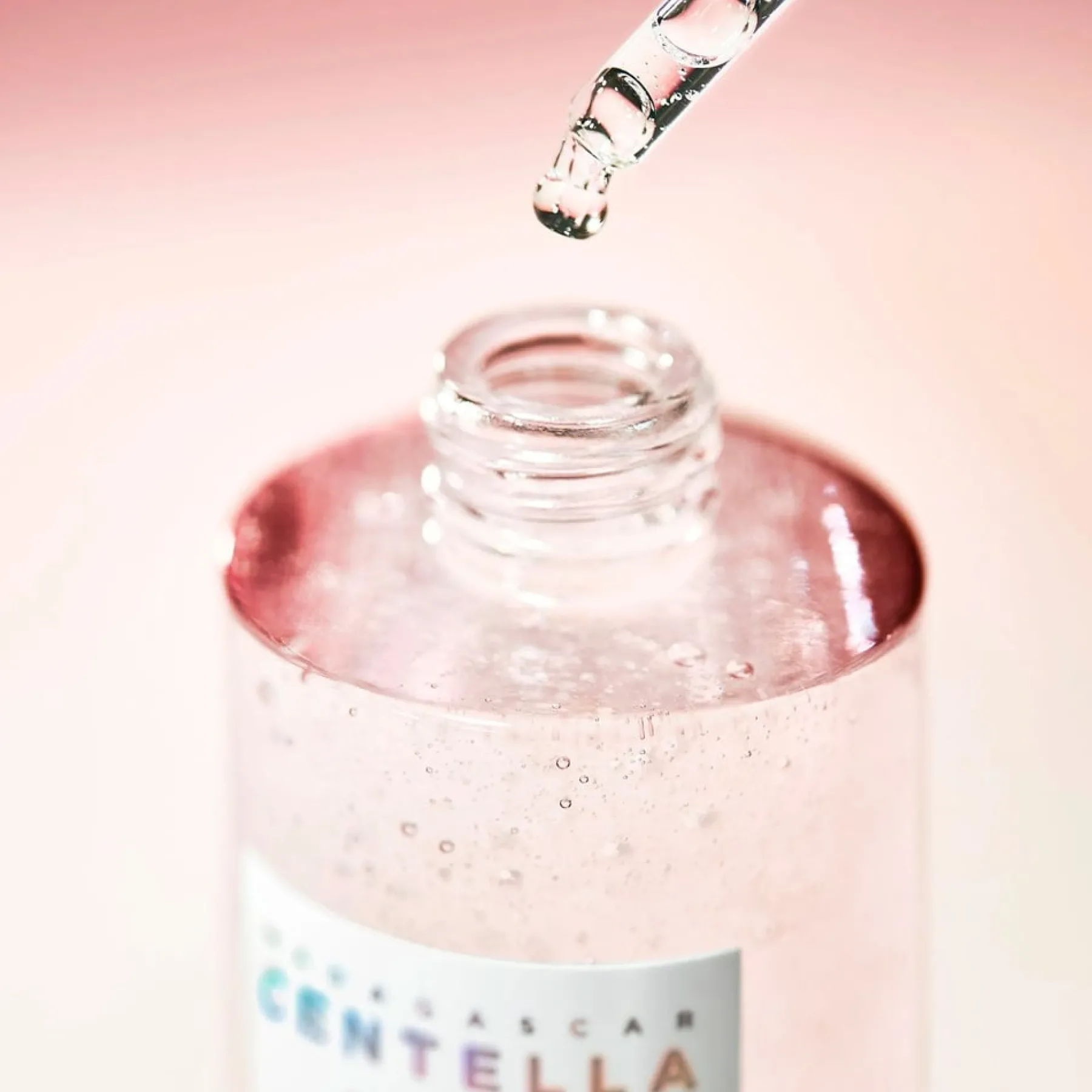 Hot Madagascar Centella Poremizing Fresh Ampoule 30 ml. Hauptzutat|Anti-Unreinheiten-Serum