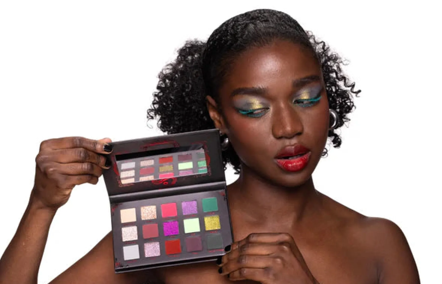 New Magnetic™ Pressed Powder Palette Serpentine Make-Up Puder