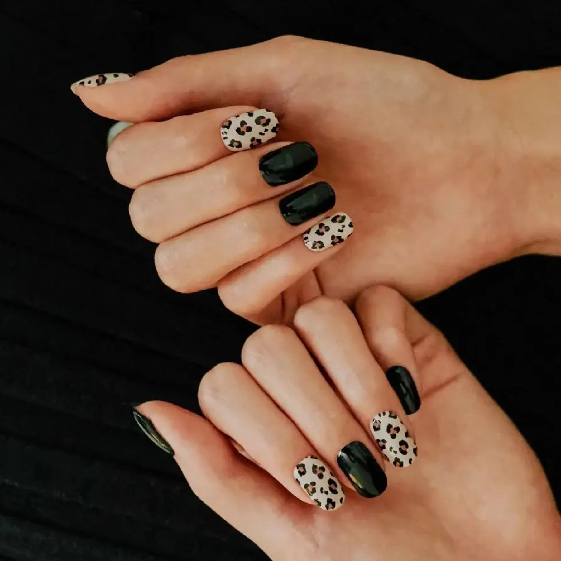 New Nail Strips Leopard Black 3. Nail Wraps