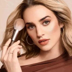 New Nudes Hazy Finish Powder Brush Tön Mehr|Rouge Pinsel