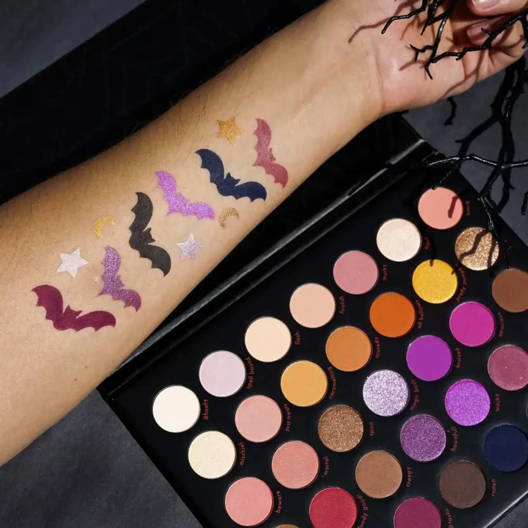 Outlet On the Haunt 35 Shades Palette Lidschatten|Vegane Lidschatten