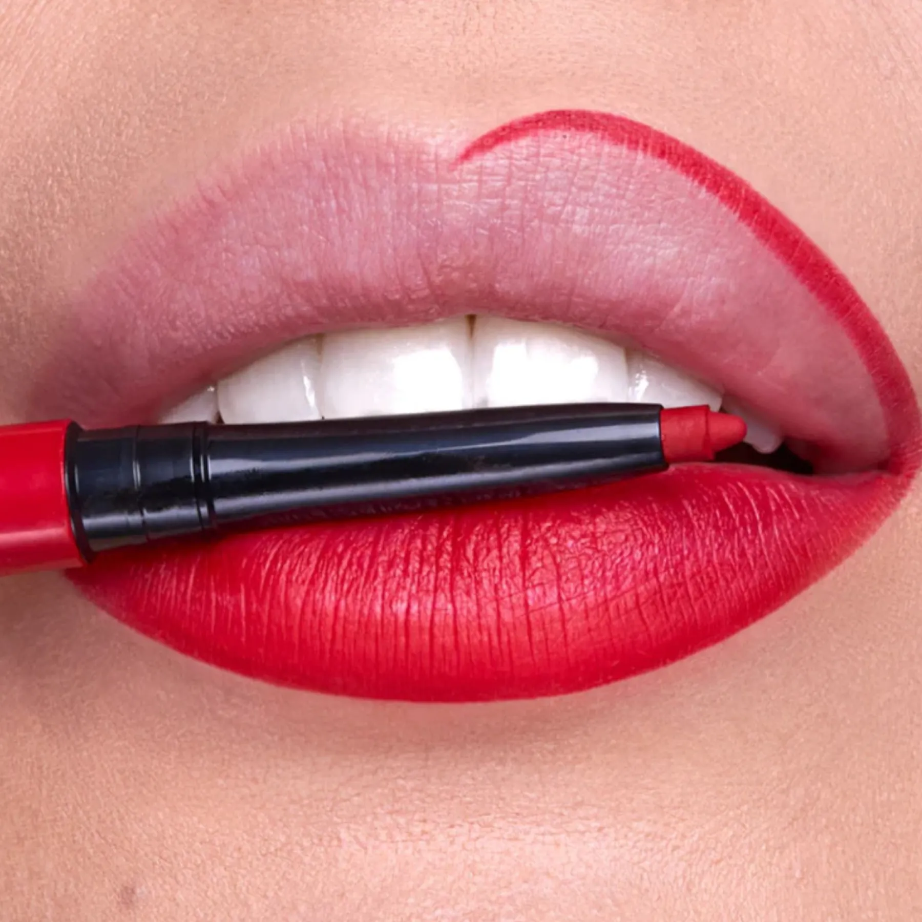 Outlet Outline Waterproof Lip Pencil Must Red Lippen Konturenstift
