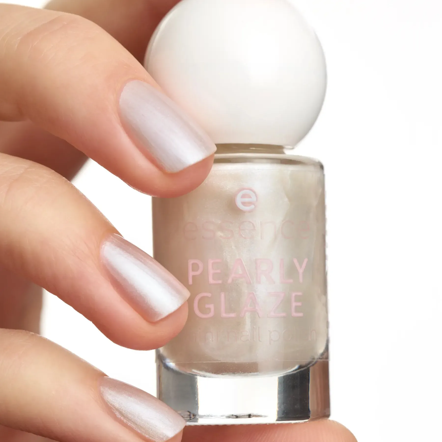Pearly Glaze Mini Nail Polish 16 Hello Yellow Veganer Nagellack|3. Nagellak