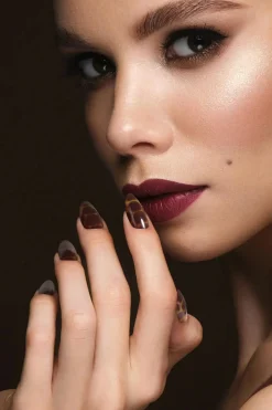 Discount Press-On Nails Cocoa Nouveau Künstliche Nägel