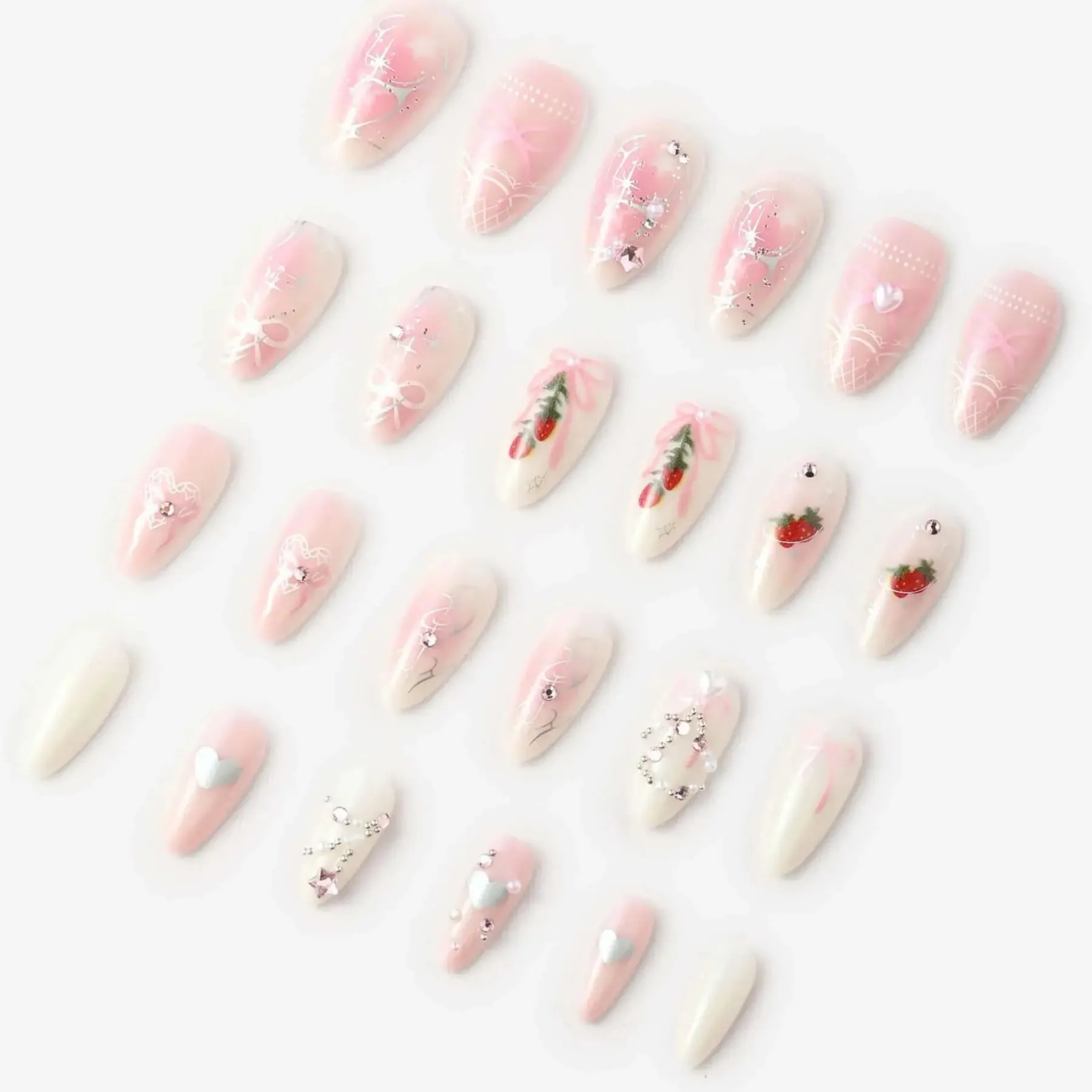 Sale Press-On Nails Strawberries N Crème Künstliche Nägel