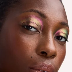 New Prismatic Shift Eyeshadow 020 Berry Blaze Lidschatten