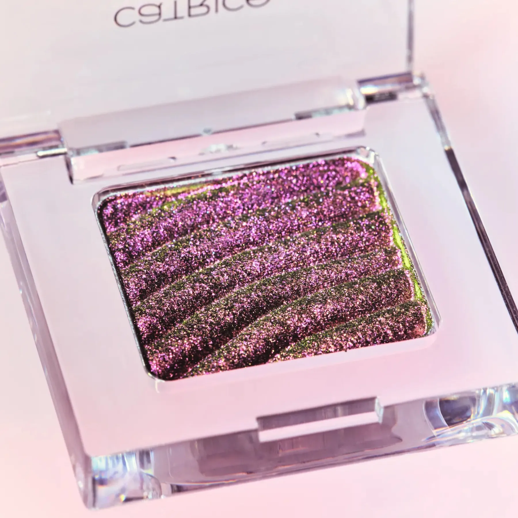 New Prismatic Shift Eyeshadow 020 Berry Blaze Lidschatten