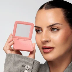 Hot Satin Blusher Berry Rose Rouge