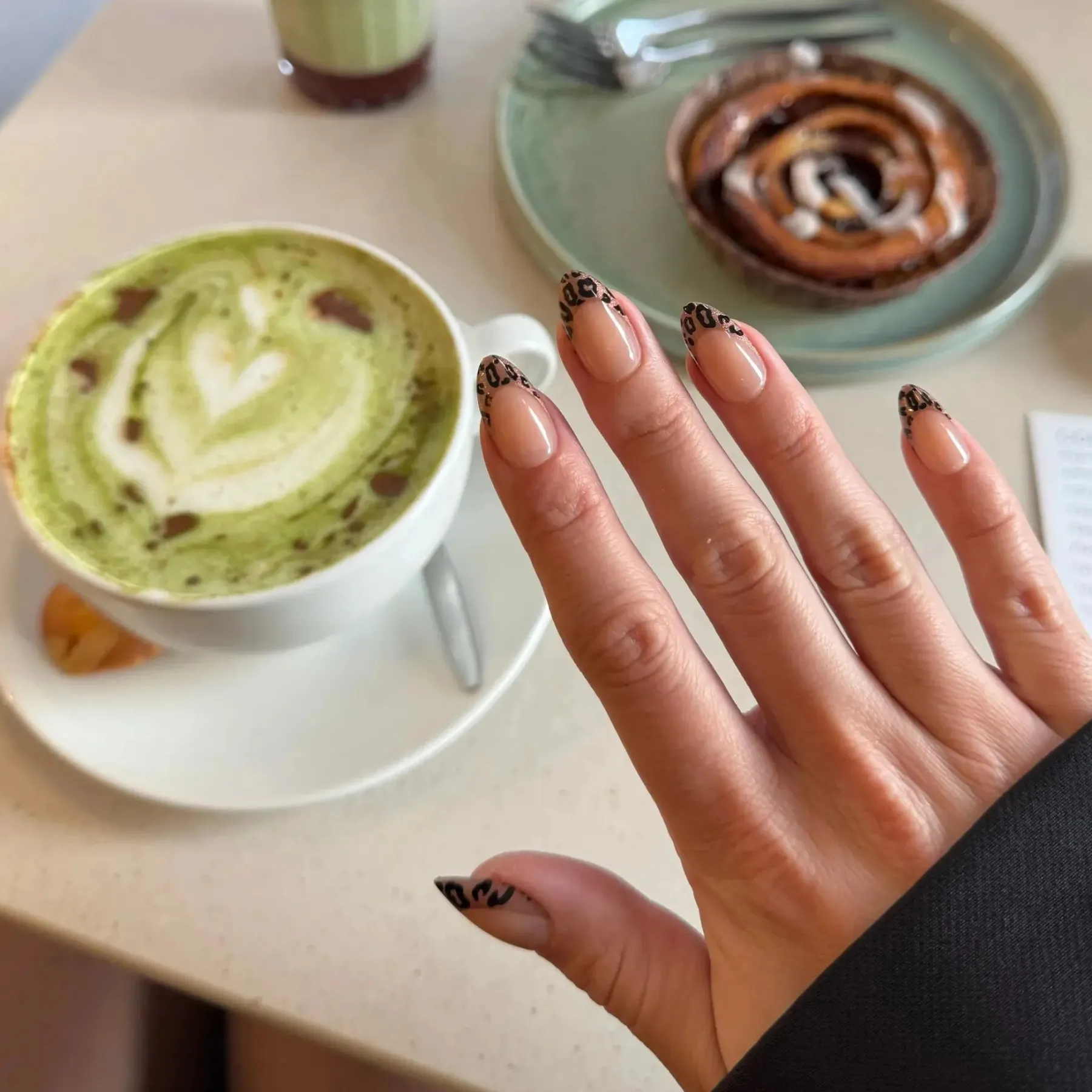 Outlet Soft Gel Press-On Nails Untamed Künstliche Nägel