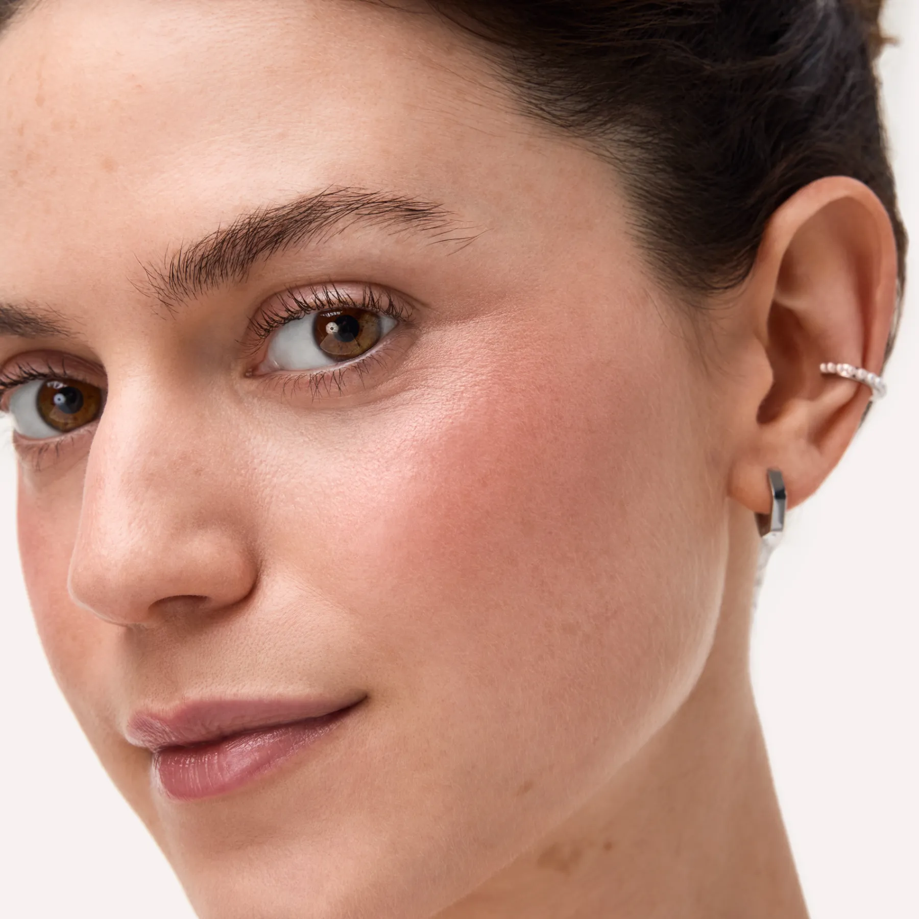 New Soft Glam Baked Blush 010 On Cloud Pink Rouge