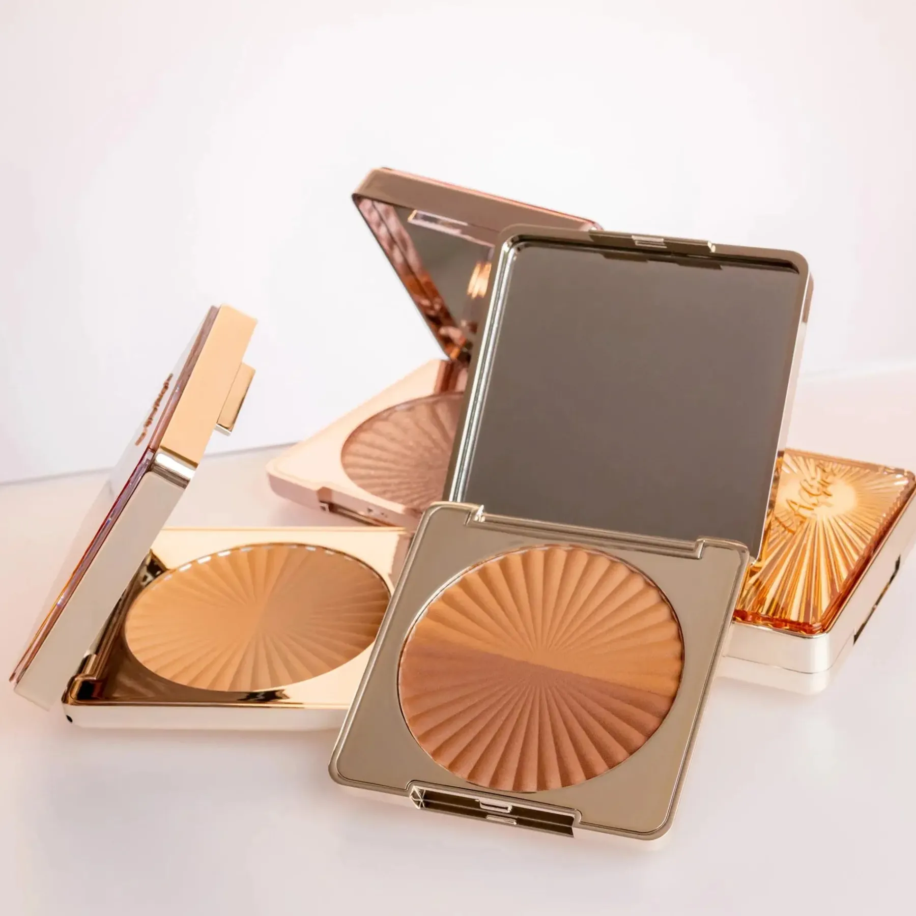 Hot Square Bronzer Sculpt Siren Bronzer