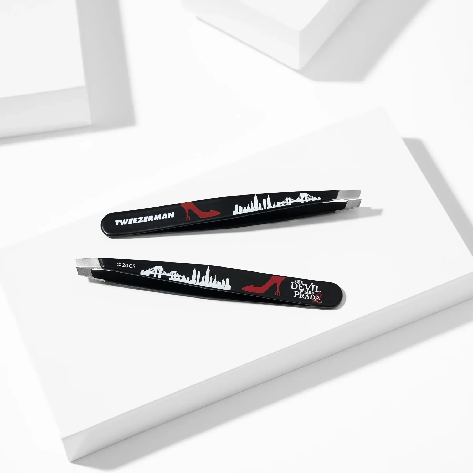 Sale The Devil Wears Prada Slant Tweezer Pinzetten
