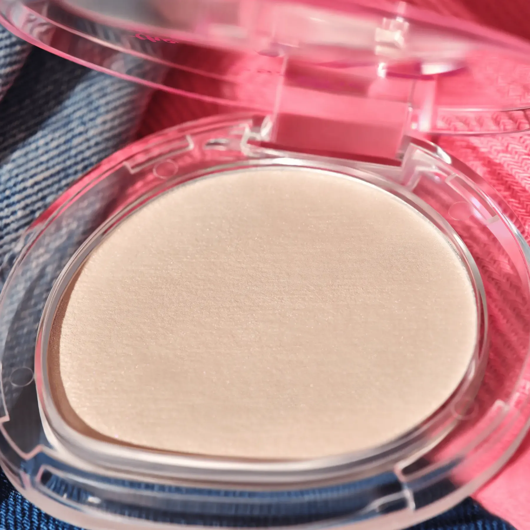Best The Jeans Club Eye & Face Bouncy Luminizer 01 So Dazzling Denim Highlighter|Vegan Highlighter