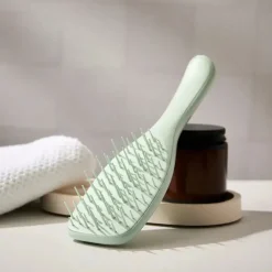 New Ultimate Detangler Extra Gentle Eucalyptus Curly & Coily Accessories|Haarprobleem